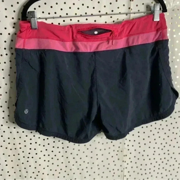 Lululemon Womens Shorts - Picture 7 of 7